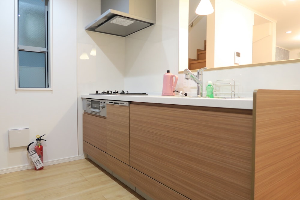 3ベッドルーム アパートメント 専用キッチン0 | Etranger Kaname Cho