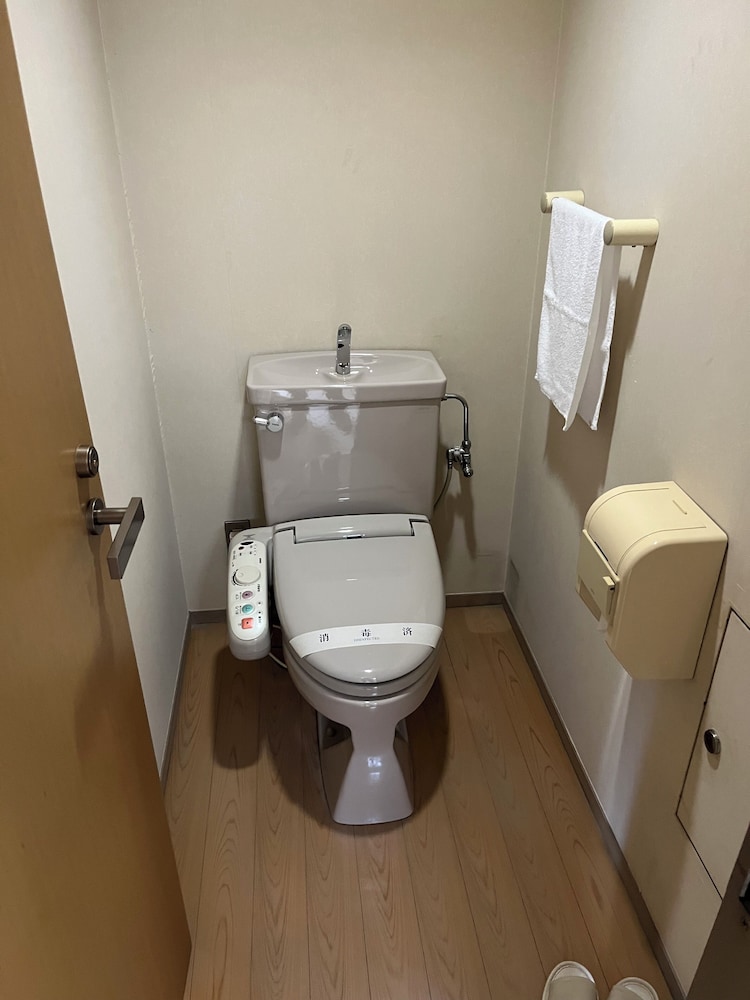 メゾネットルーム 共用バスルーム(トイレ付) 禁煙 バスルーム0 | ザ グラン リゾートエレガンテ京都