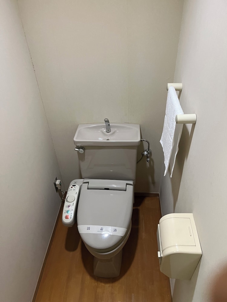 和ベッドルーム共用バスルーム(トイレ付) 禁煙 バスルーム0 | ザ グラン リゾートエレガンテ京都