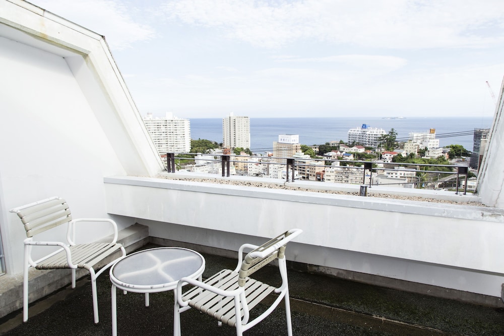 (階段利用有) 最上階４階 テラス付和室 禁煙 バルコニー0 | ザ グラン リゾート エレガンテ熱海