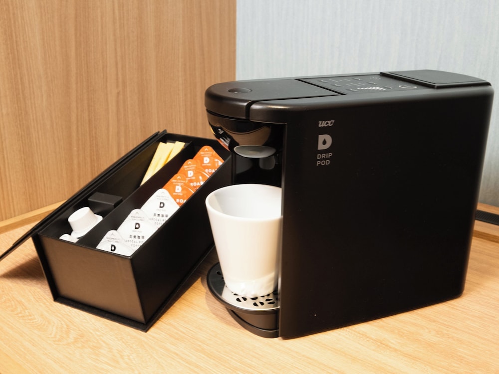 天然温泉露天風呂付 プレミアムルーム 禁煙 客室2 | 亀の井ホテル 淡路島