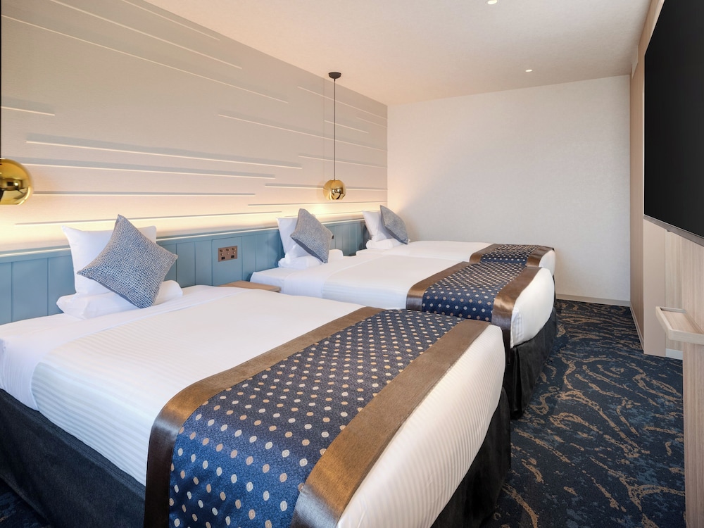 オーシャンビュー スーペリアルーム (バス付) 禁煙 客室2 | 亀の井ホテル 淡路島