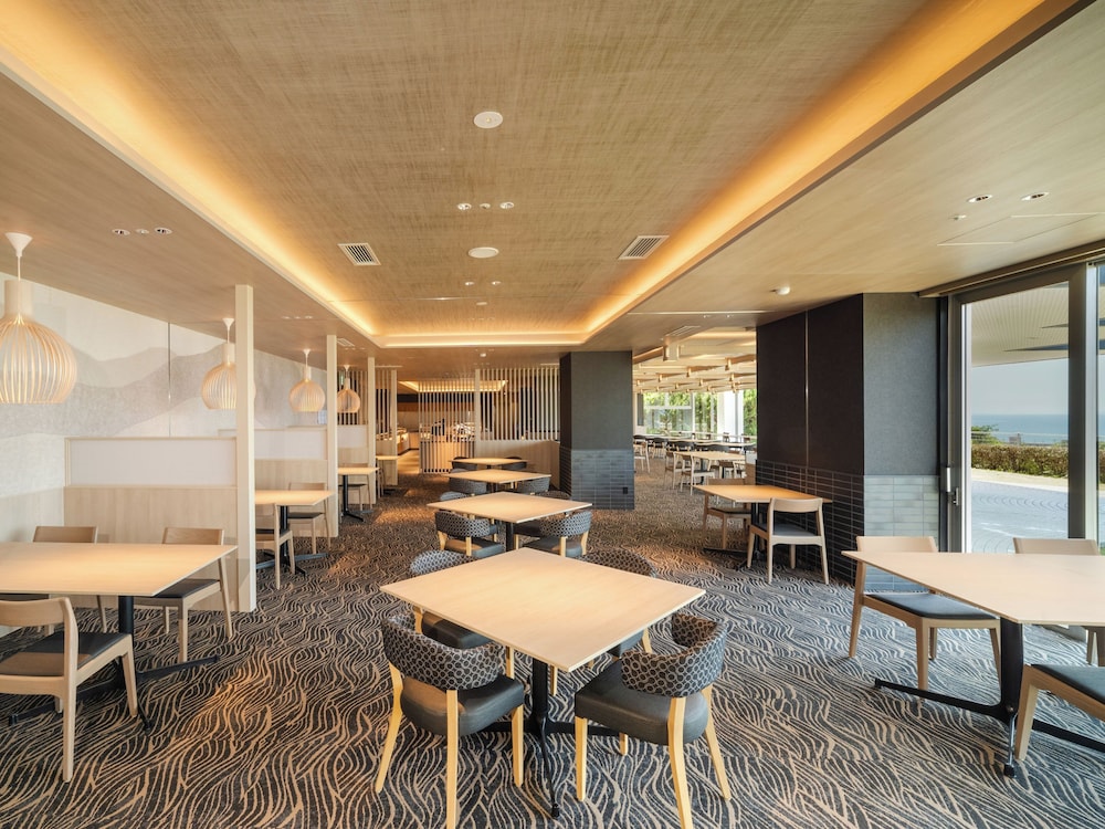 レストラン1 | 亀の井ホテル 淡路島