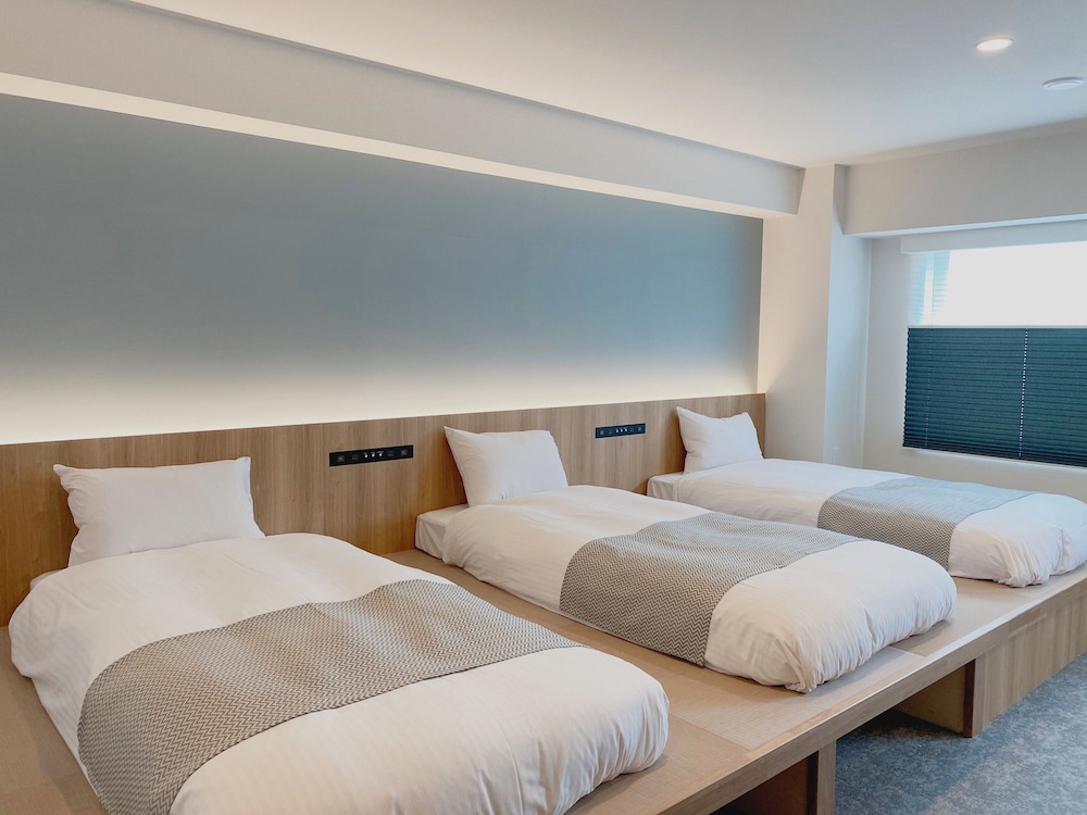 5人ルーム <バスタブ付> 客室4 | ザ・ツーリストホテル & カフェ秋葉原