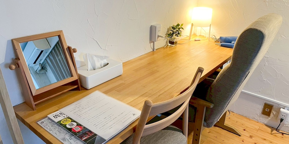 [205] 禁煙, ツインルーム シャワー/トイレ共同 客室2 | ゲストハウス バンビーナ - ホステル