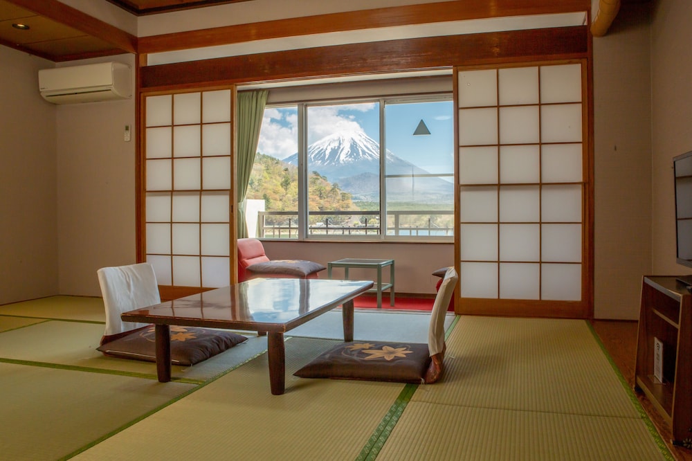 富士山一望和室 (部屋風呂無し) 禁煙 | 精進レークホテル