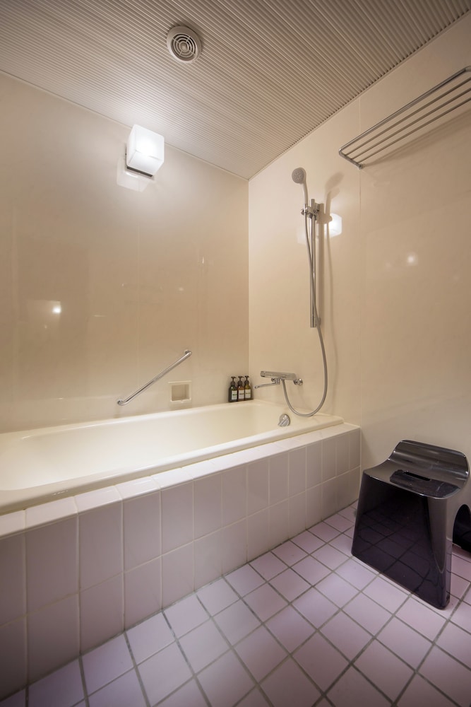 プレミアム ルーム ベッド (複数台) | ANAホリデイインリゾート信濃大町くろよん by IHG