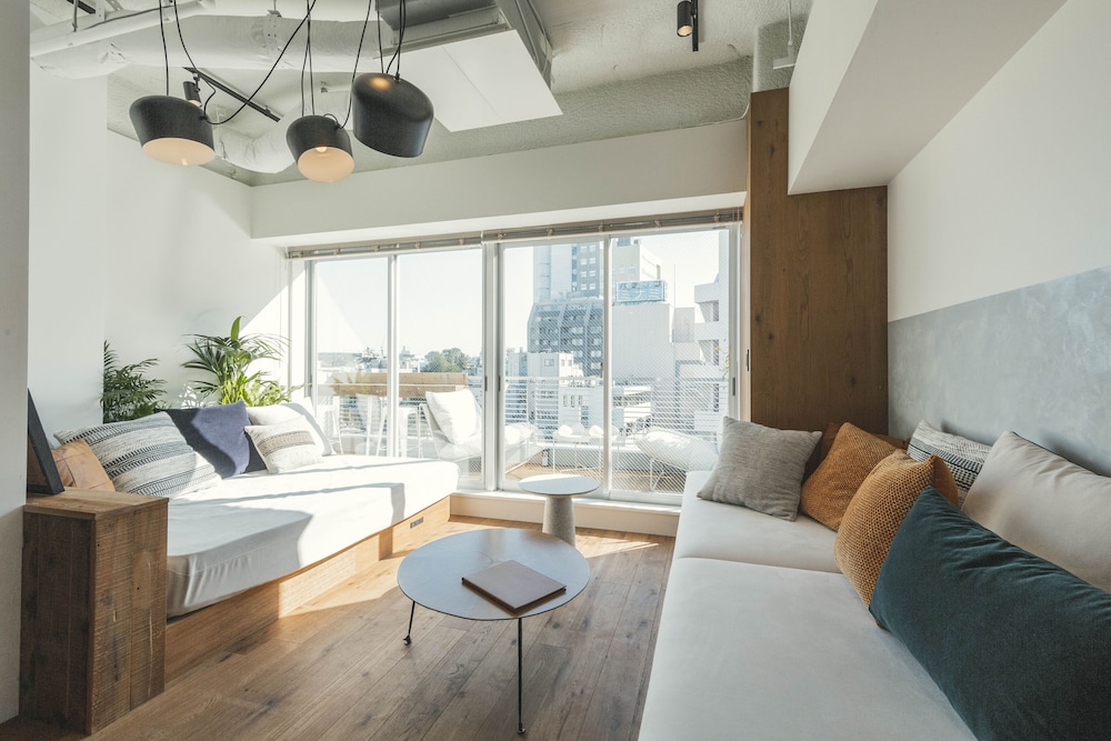 スーペリア スタジオスイート (3F) | illi Sun Shimokitazawa