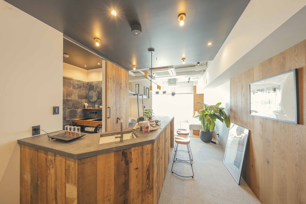 スーペリア スタジオスイート (3F) 客室1 | illi Sun Shimokitazawa