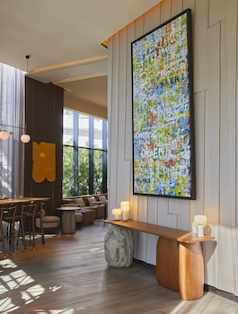 キンプトン新宿東京 by IHG