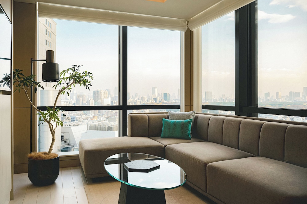 スタジオスイート シングルベッド 2 台 (High Floor) | キンプトン新宿東京 by IHG