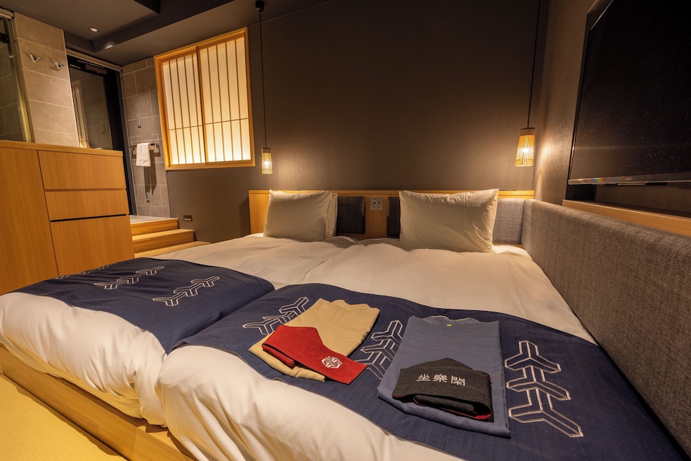 デラックス　ツインルーム　屋上露天風呂付 客室6 | Hotel 坐樂閑