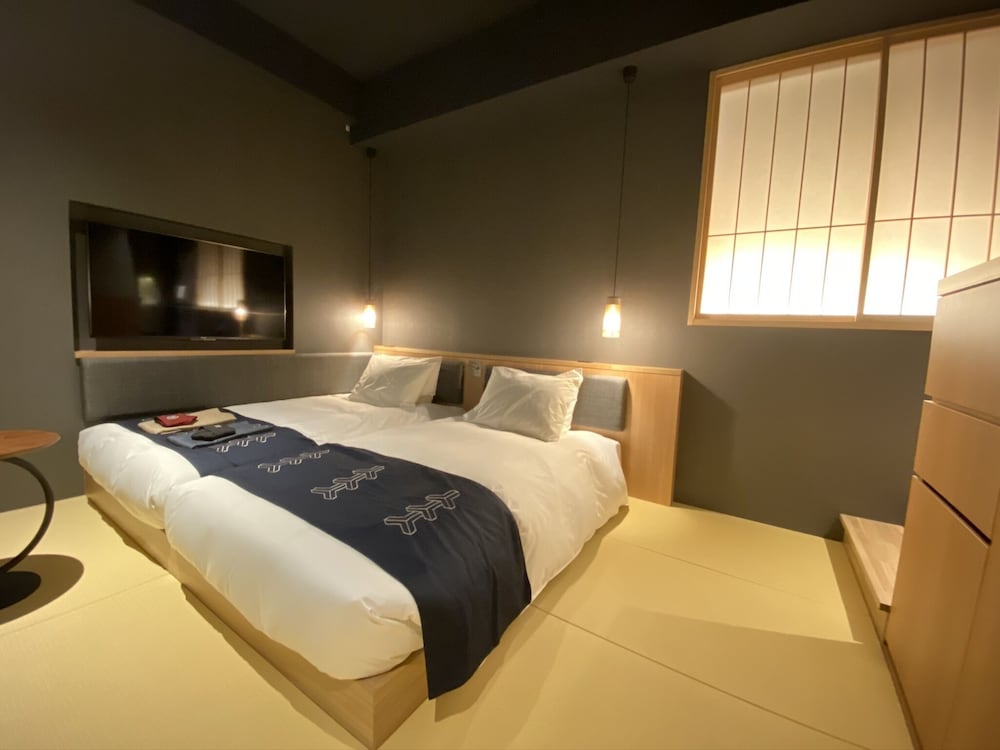デラックス　ツインルーム　屋上露天風呂付 客室2 | Hotel 坐樂閑