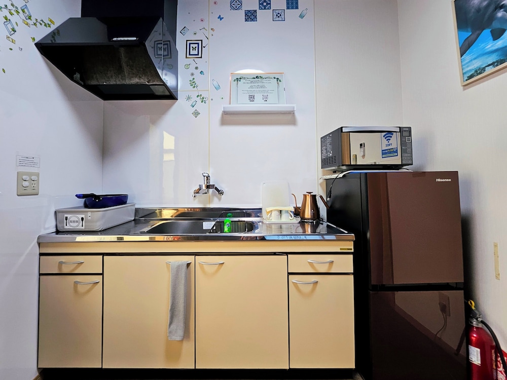 ウッドデッキ付きコテージ 客室6 | SLOTH GLAMPING