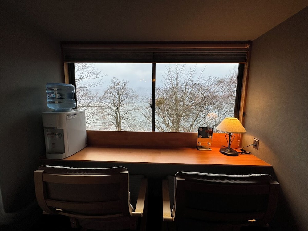 スタンダード和室 禁煙 客室3 | 十和田湖畔 桜楽