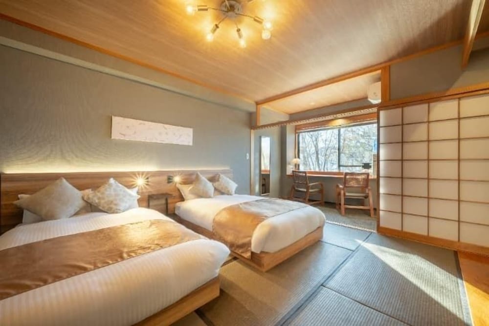 和洋室 ツインルーム 禁煙 客室18 | 十和田湖畔 桜楽