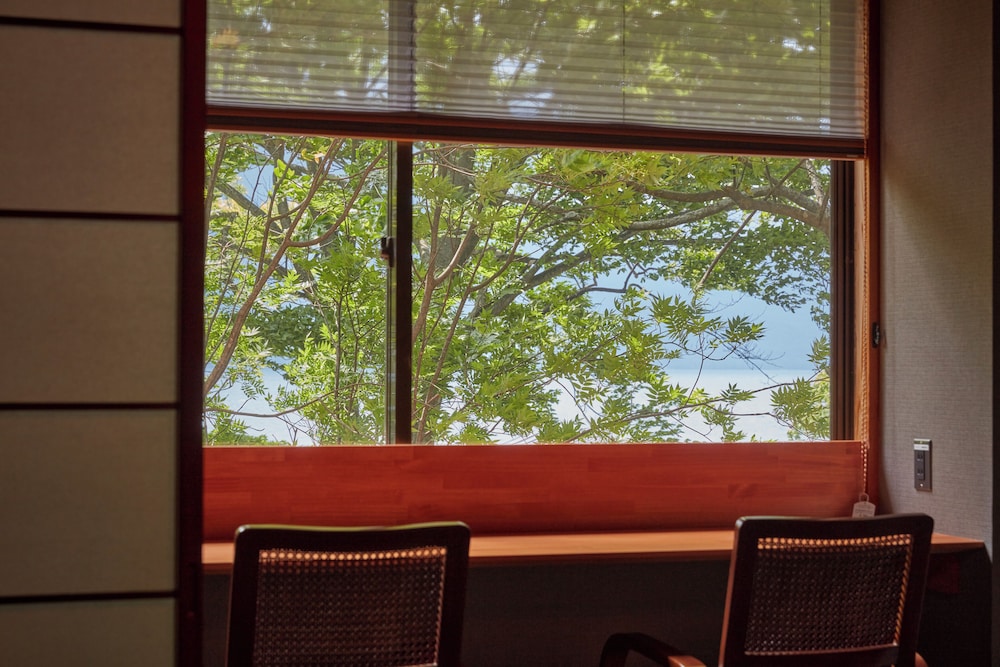 スタンダード和室 禁煙 客室2 | 十和田湖畔 桜楽