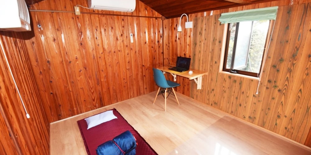 和室 (布団なし, 寝袋・枕付き）禁煙 | 殿崎バンガロー & BBQ