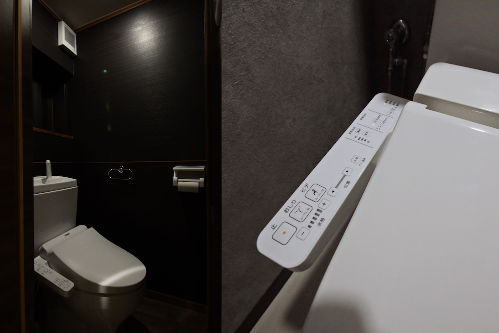 Ikkō 9 バスルーム1 | Shiki Homes | IKKO 一耕の宿 9