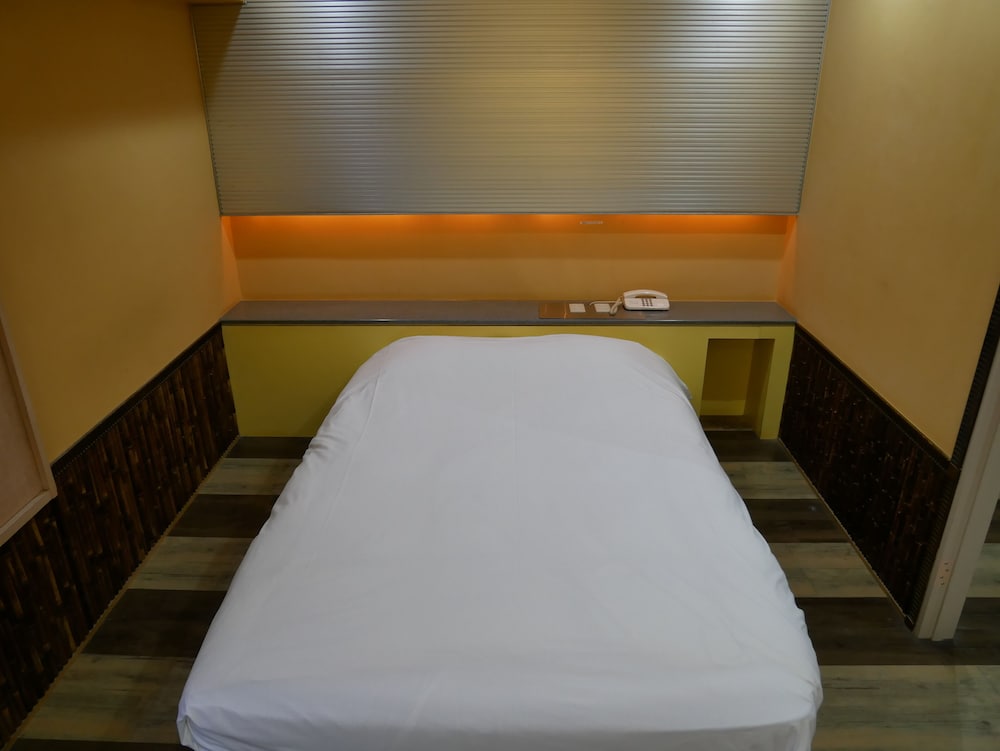 ダブルルーム 喫煙可 客室2 | 国際ホテル歌舞伎町