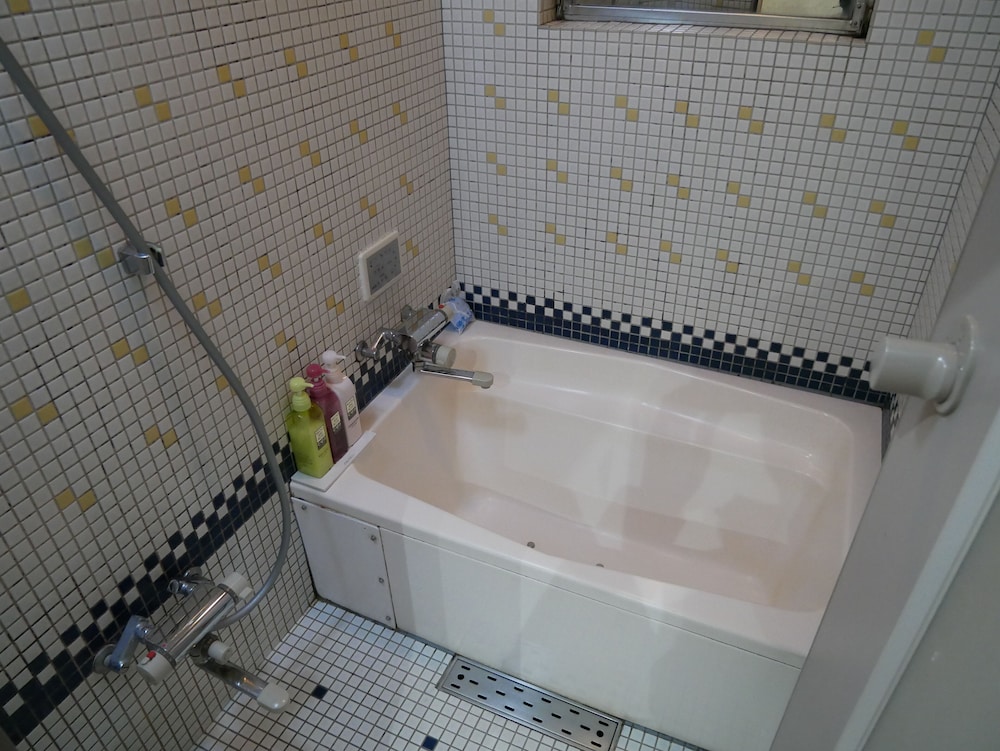 ダブルルーム 喫煙可 バスルーム2 | 国際ホテル歌舞伎町