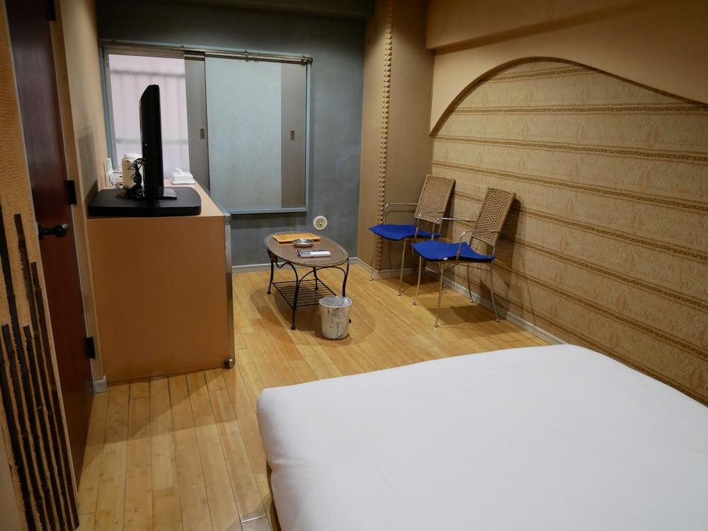 ダブルルーム 喫煙可 客室4 | 国際ホテル歌舞伎町