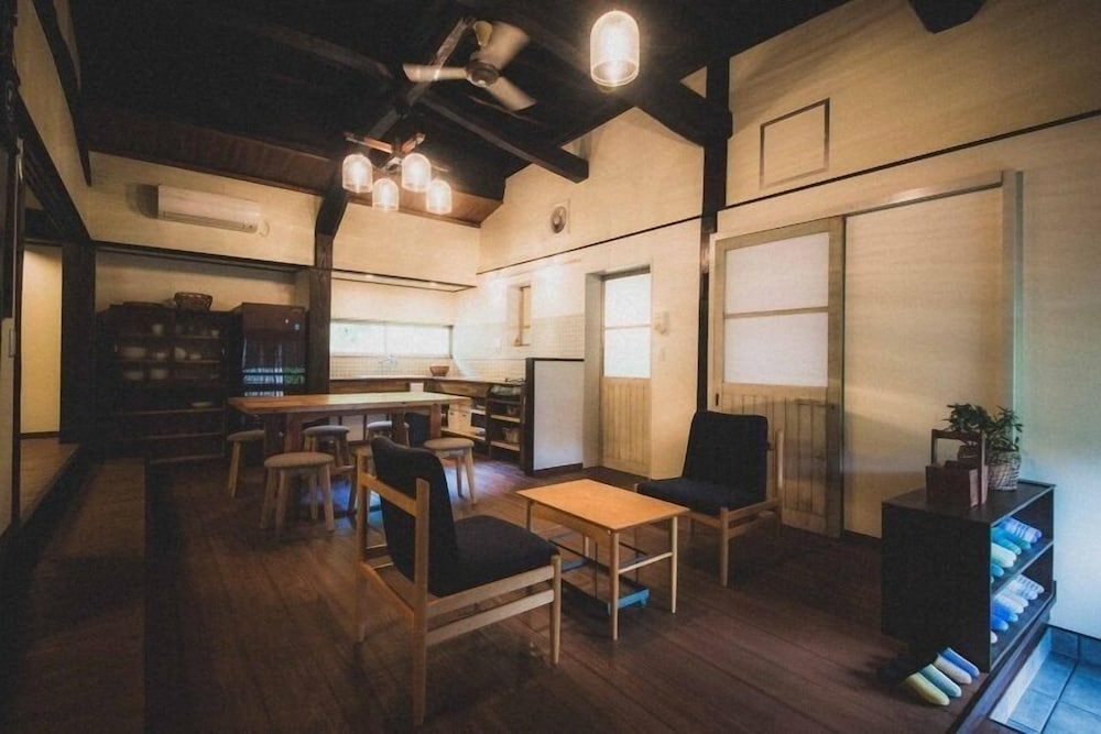 内装1 | イゴコチ