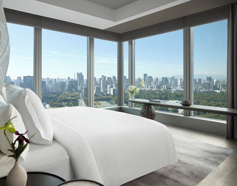 パノラマスイート | フォーシーズンズホテル東京大手町