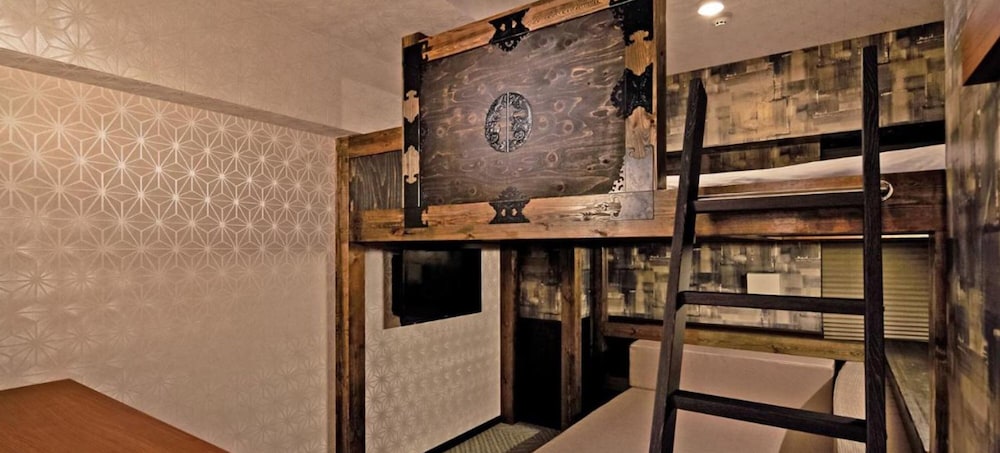 スタンダードルーム　二段ベッド付 | Stay SAKURA Tokyo 新宿 百蔵