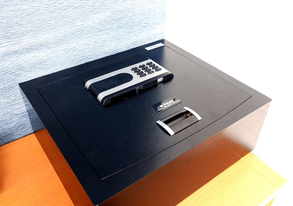 トリプルルーム　シャワー付き セーフティボックス0 | Stay SAKURA Tokyo 新宿 百蔵