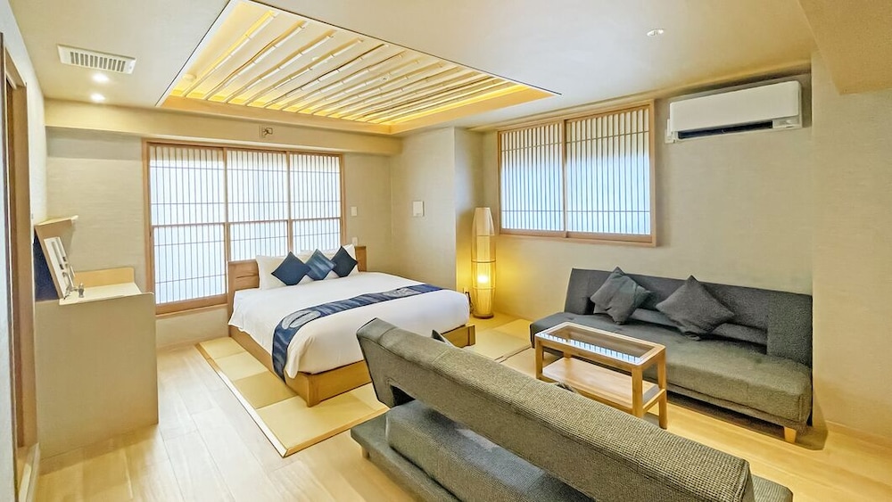 クイーンスイート スパバス付 客室4 | Stay SAKURA Tokyo 新宿 百蔵