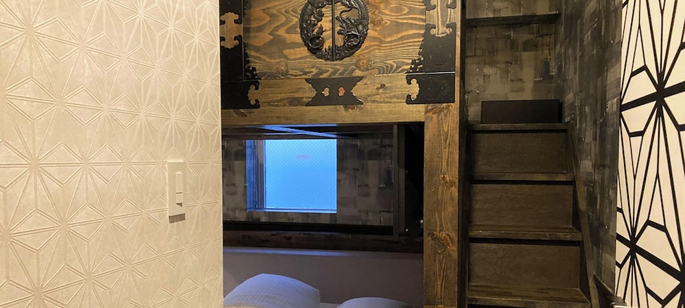 エコノミールーム　2段ベッド付き 客室2 | Stay SAKURA Tokyo 新宿 百蔵