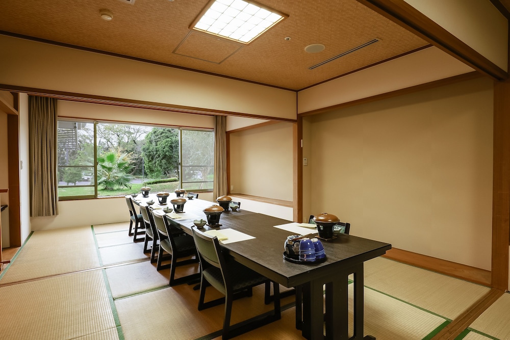 レストラン1 | 亀の井ホテル 観音寺 レストラン1 | 亀の井ホテル 観音寺