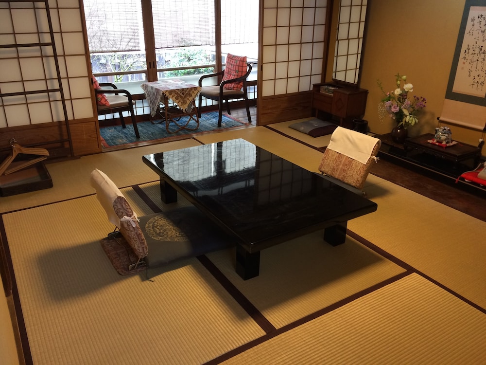 客室1 | 宿屋 枳殼荘