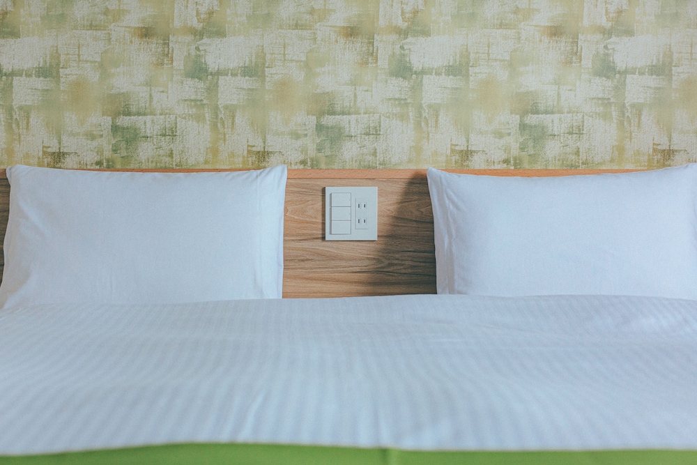 ダブルルーム 禁煙 客室16 | くれたけイン プレミアム大垣駅前