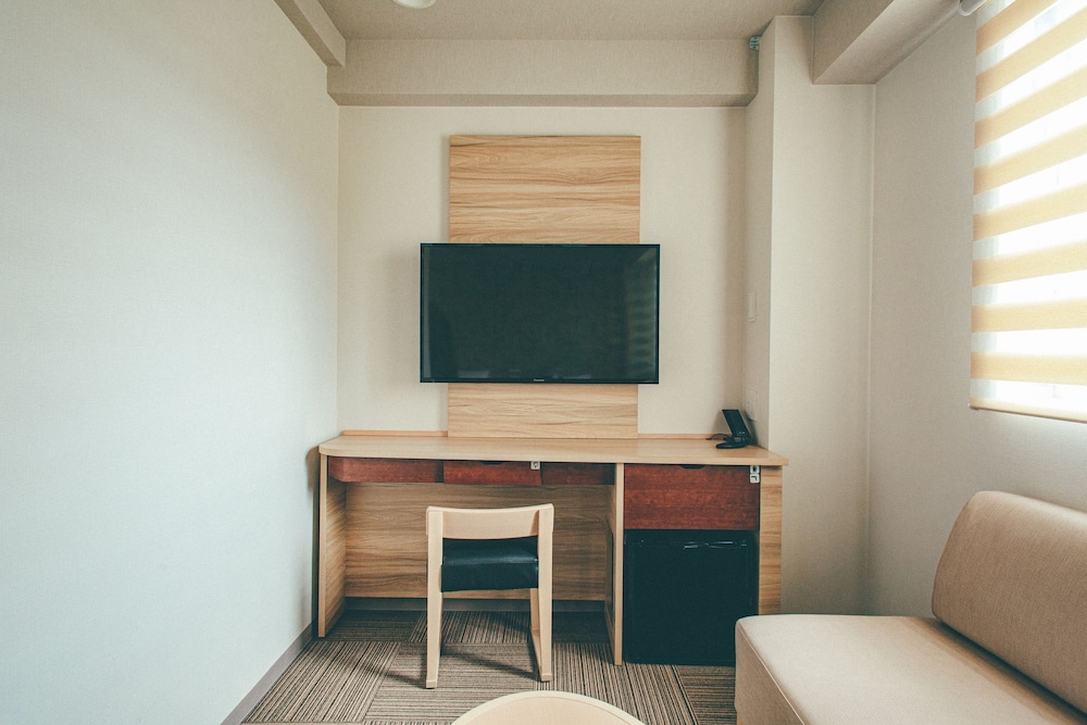 デラックス ツインルーム 喫煙可 客室14 | くれたけイン プレミアム大垣駅前