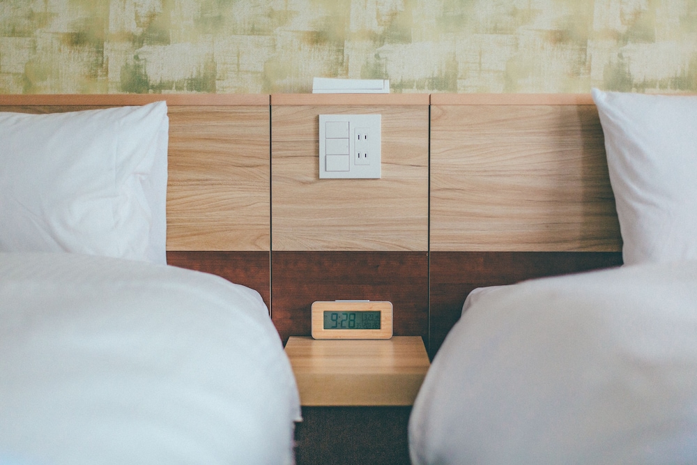 デラックス ツインルーム 喫煙可 客室6 | くれたけイン プレミアム大垣駅前