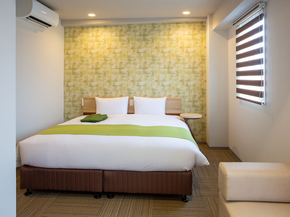 ダブルルーム 禁煙 客室4 | くれたけイン プレミアム大垣駅前