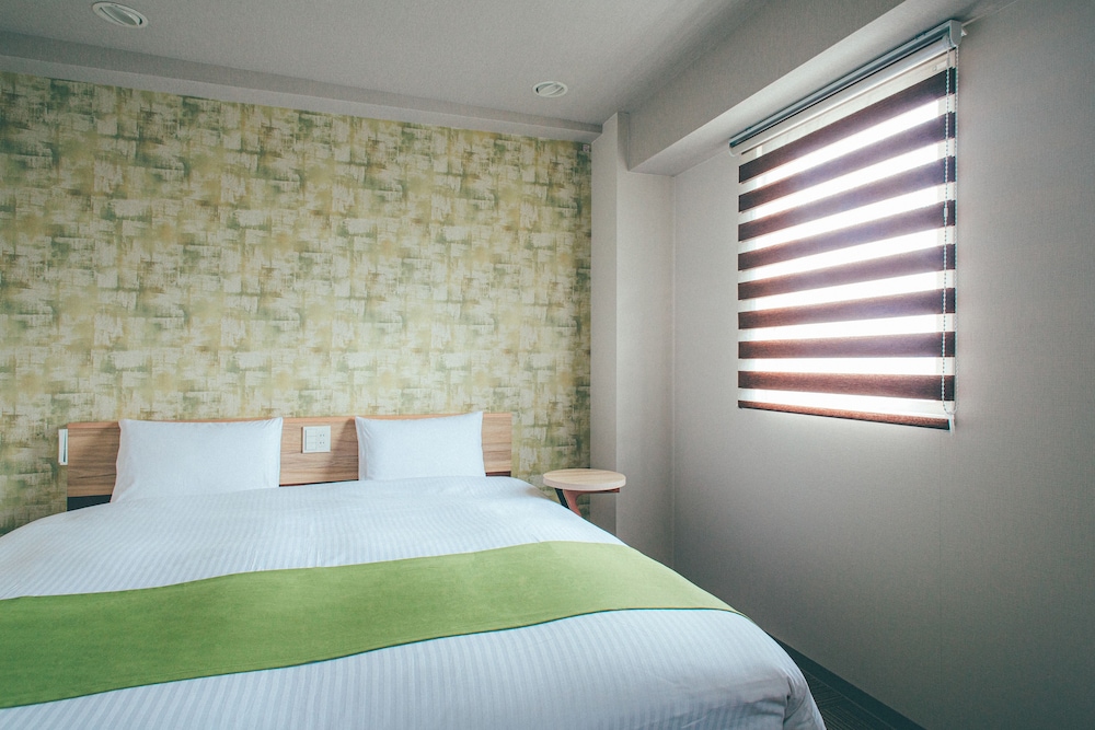 ダブルルーム 禁煙 客室8 | くれたけイン プレミアム大垣駅前