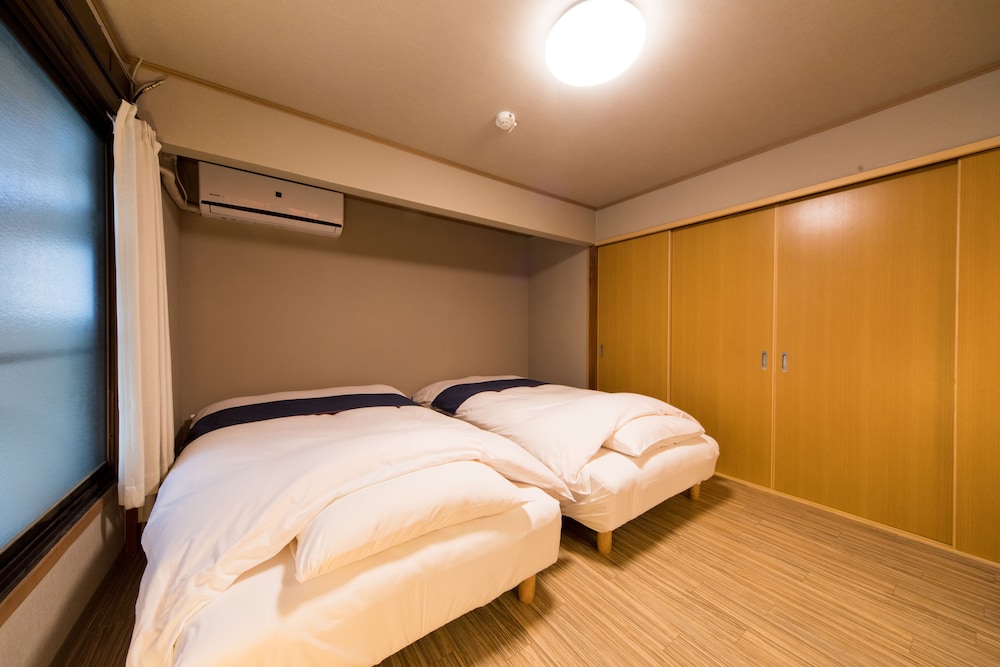 一棟貸し (部屋面積:50平米) | Kyomachiya House IZO