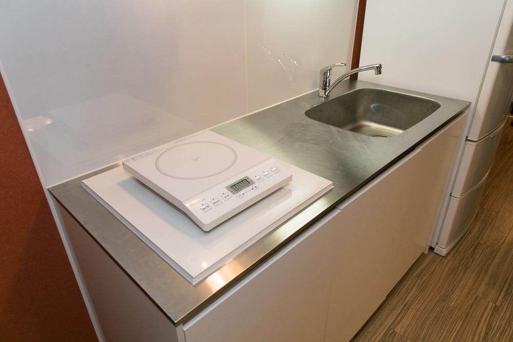 一棟貸し (部屋面積:50平米) 専用簡易キッチン6 | Kyomachiya House IZO