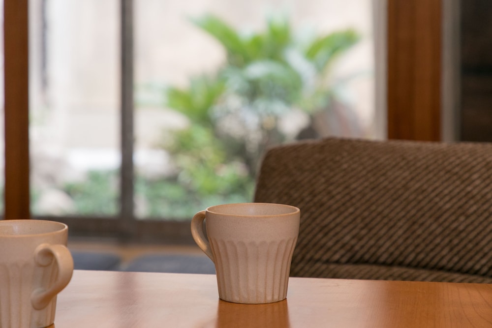 一棟貸し (部屋面積:50平米) リビング エリア2 | Kyomachiya House IZO