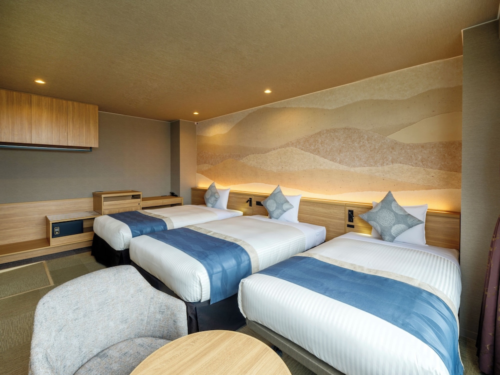 スタンダード トリプルルーム 禁煙 客室1 | 亀の井ホテル 大洗