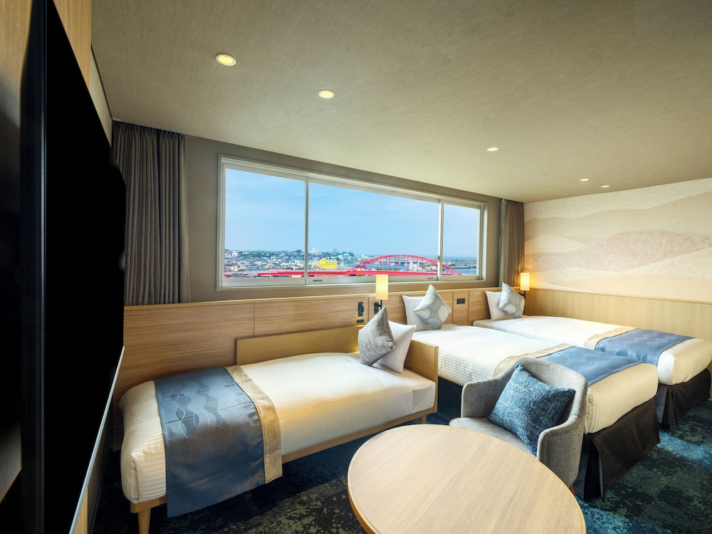 スーペリアトリプル(バス付) 禁煙 客室2 | 亀の井ホテル 大洗