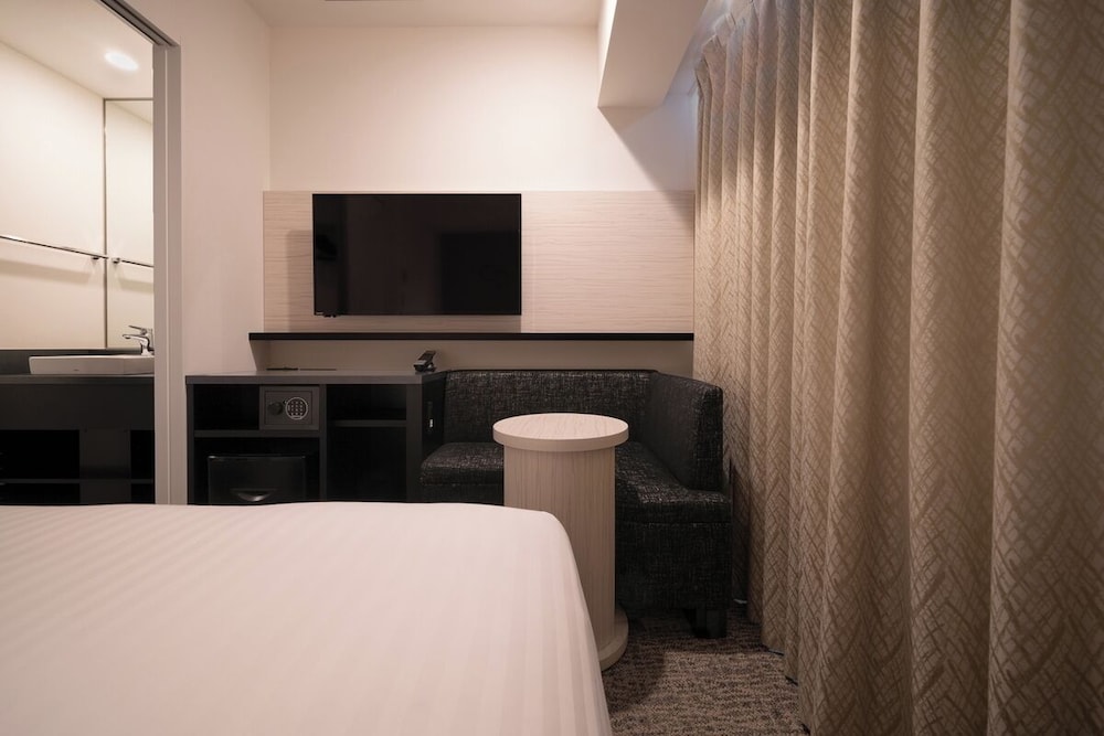 モデレート セミダブルルーム 客室3 | ホテルビスタ東京 [築地]