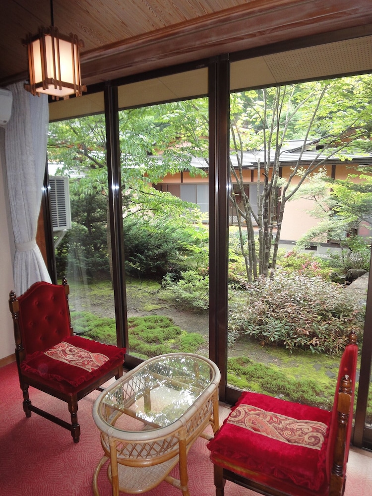 和室 トイレ付 客室3 | 旅館叶家