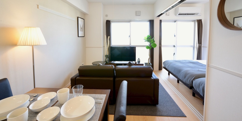 ファミリースイート ブラウン 6 | オールステイ知花