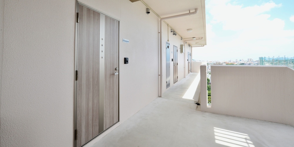 ファミリースイート ブラウン 6 客室5 | オールステイ知花