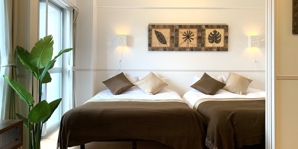 ファミリースイート リゾート (1~6名用） 客室2 | オールステイ知花