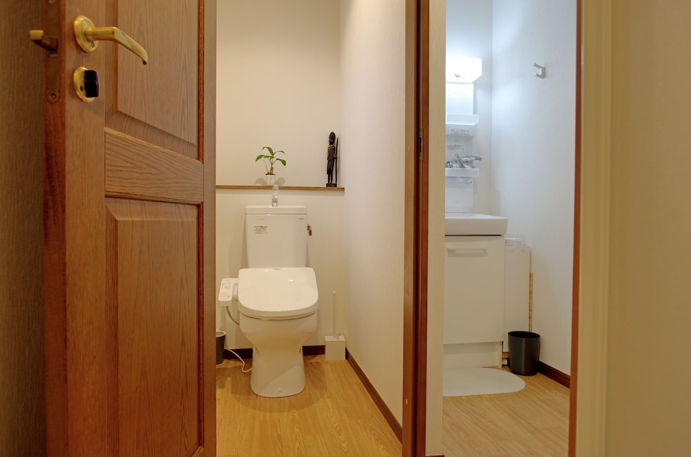 一棟貸 バスルーム1 | NYOZE HOUSE